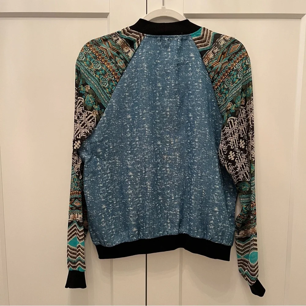 Blue Bomber Lightweight Jacket w/ Sheer Patterned Sleeves - Size Large - Picture 3 of 6